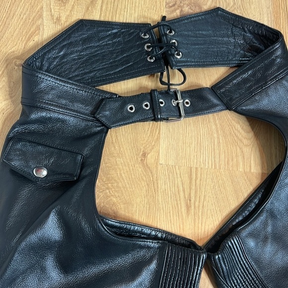 Wilson’s Leather Unisex Size L Black Leather Chaps Zipper Snap Closure - Picture 5 of 16